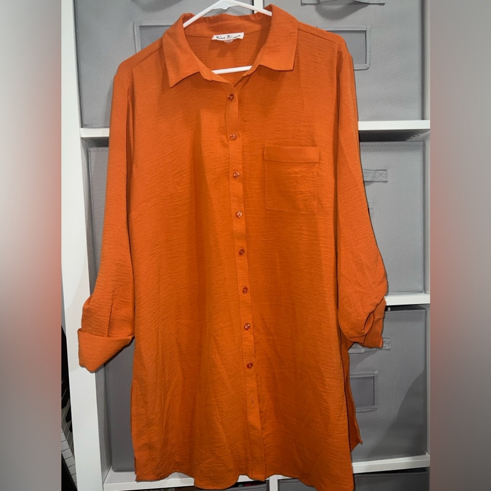 Dress-shirt cardigan. The brand is: Blue blossom. Size: Xl